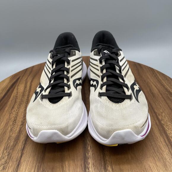 Saucony Kinvara 12 Shoes Womens Size 8 White Running Comfort Walking Gym Sneaker - Picture 2 of 8